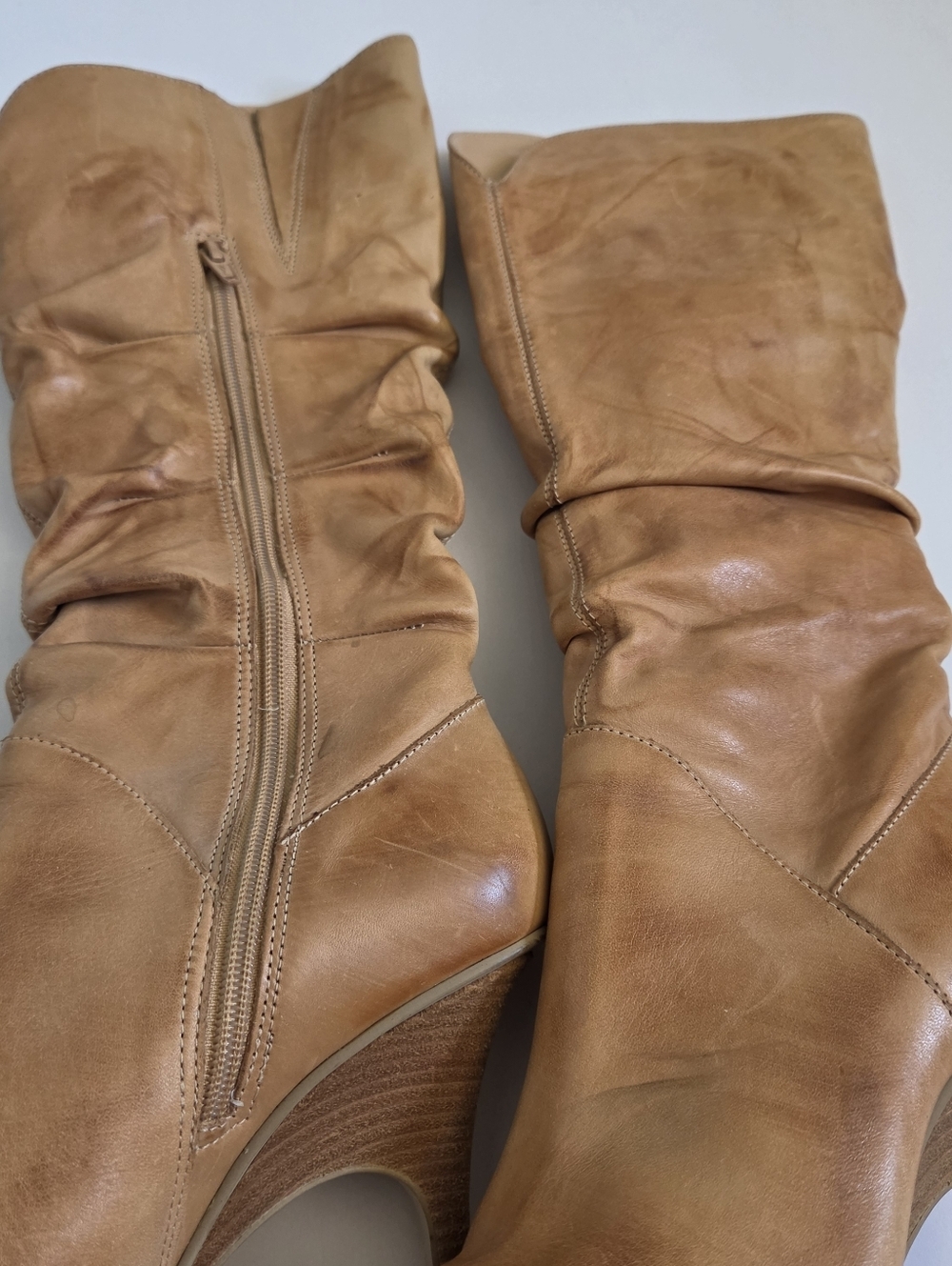 Tan Genuine leather knee high pointed toe boot stiletto heel made in Brazil sz 7 - Picture 9 of 12